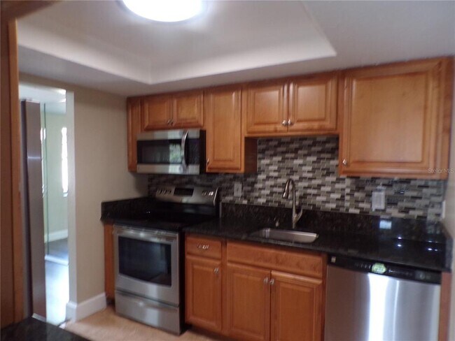 Building Photo - 4022 Beaver Ln