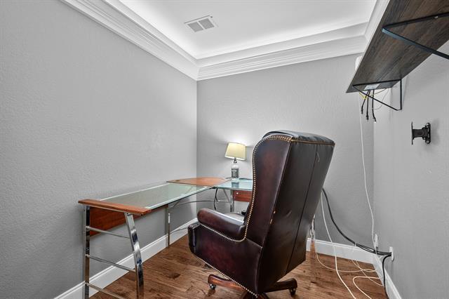 Building Photo - 3621 Welwyn Way Dr