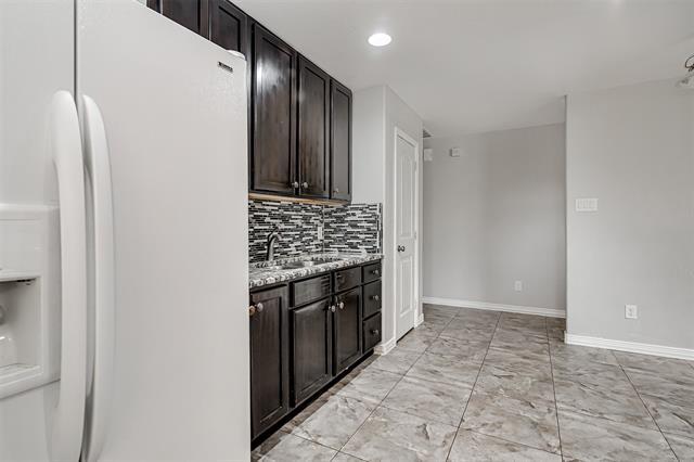 Building Photo - 3405 Spring Meadows Dr