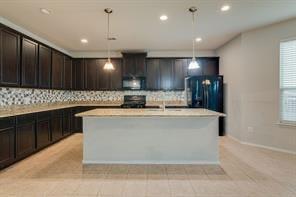 Building Photo - 8208 Pine Meadows Dr