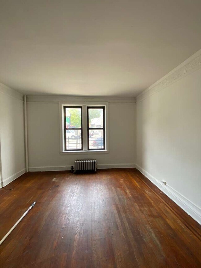 Building Photo - 1179 Yonkers Ave