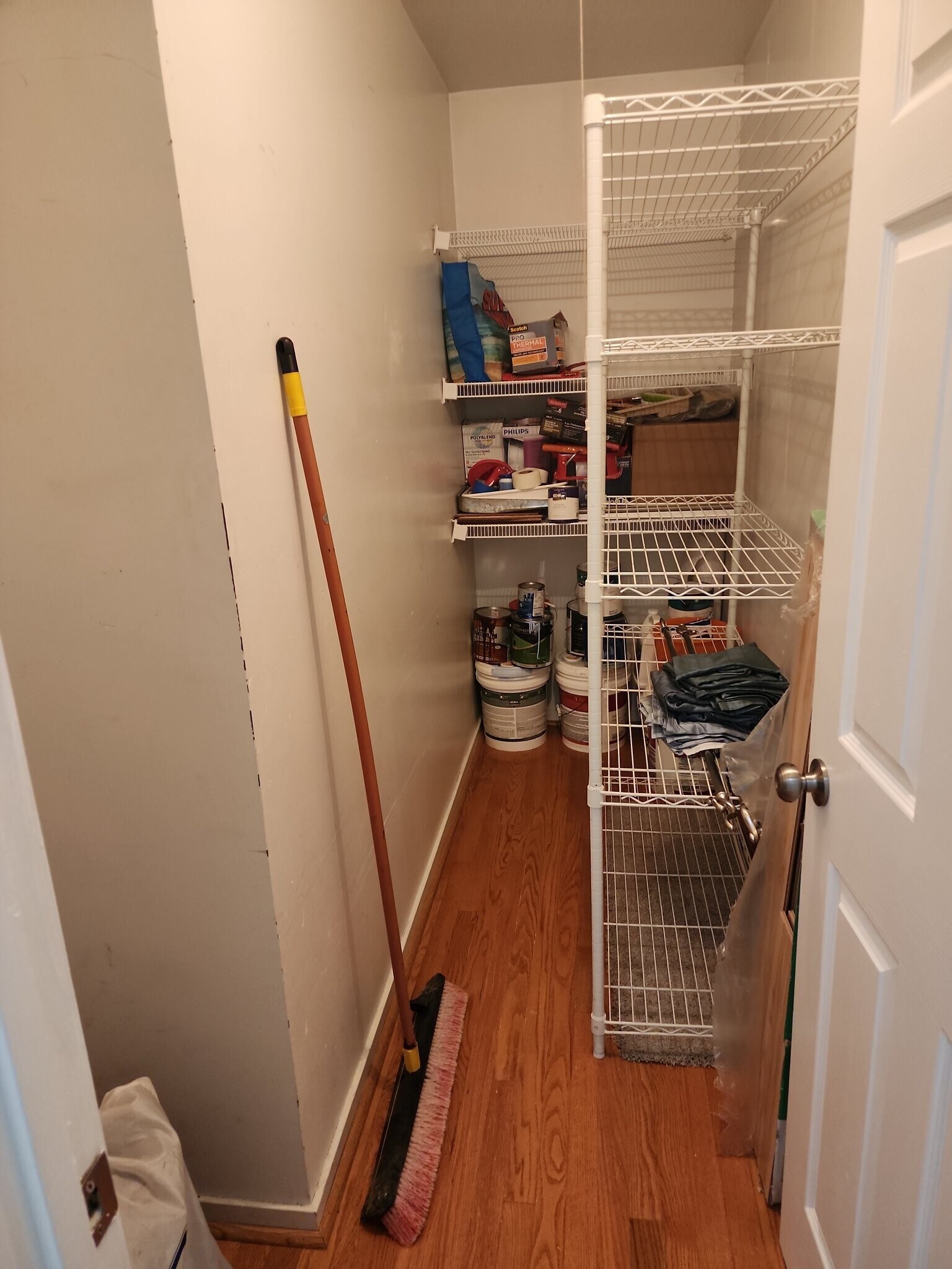 Building Photo - 224 Island Cove Ct