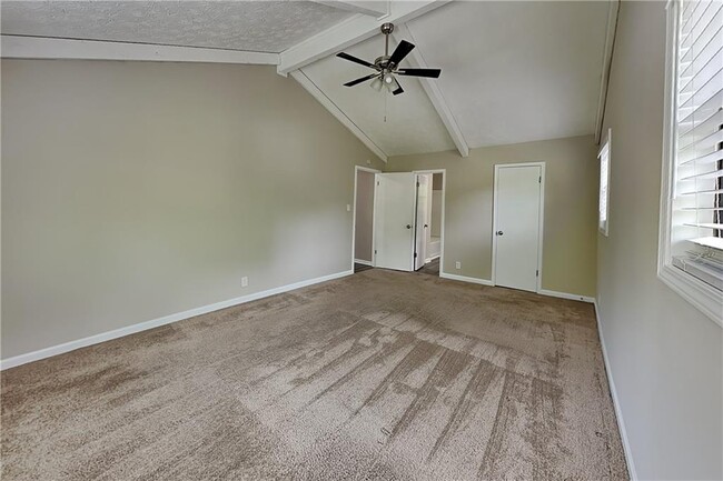 Building Photo - 1627 Eric Cir