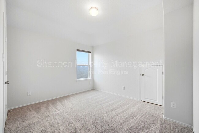 Building Photo - 5309 Camerford Ct