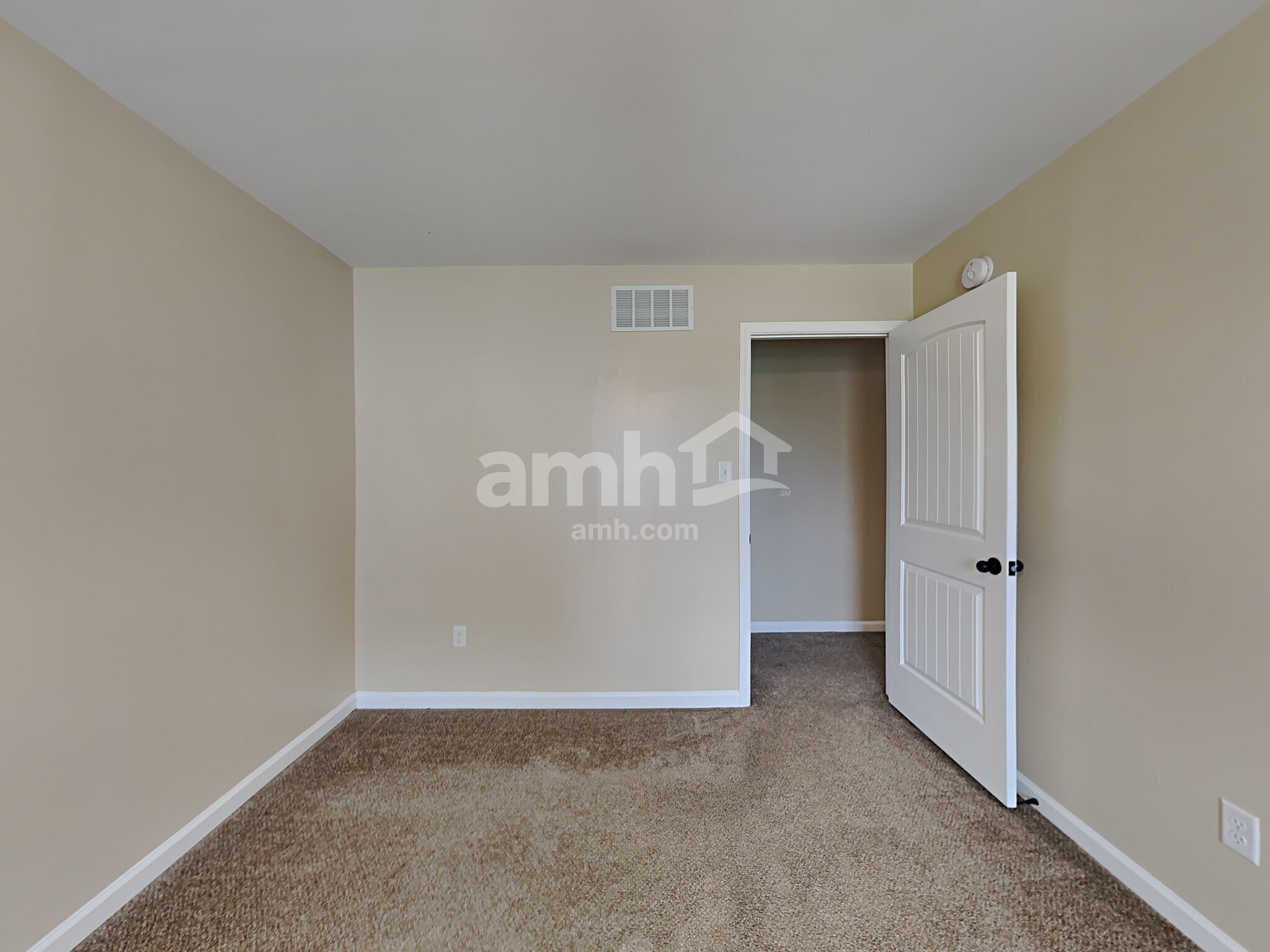 Building Photo - 4940 Grace View Ln