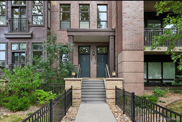 Building Photo - 1654 Fillmore St
