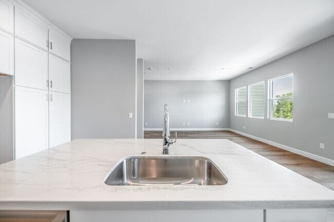 Building Photo - 50% Off Your First Full Month of Rent for ...