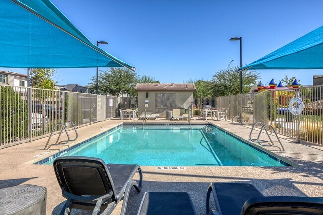 Building Photo - Furnished Henderson 3BR w/ Community Pool & fitness center