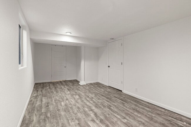 Building Photo - 3315 SE Cesar Estrada Chavez Blvd