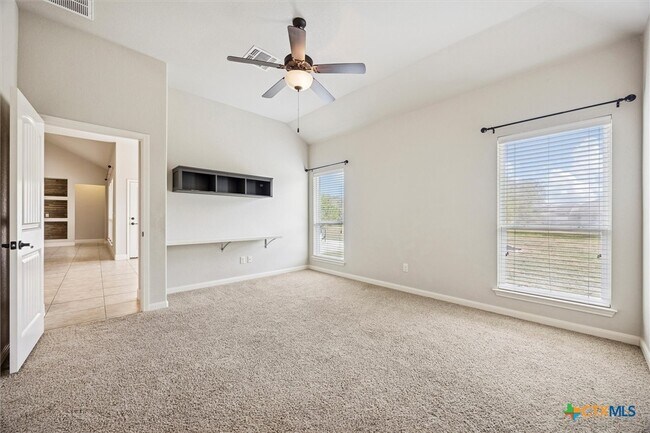 Building Photo - 249 Legacy Hills