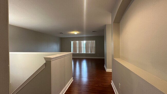 Building Photo - 418 Brentwood Club Cove