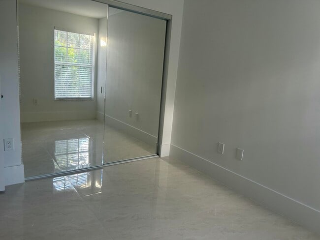 Building Photo - 9201 NW 55th St