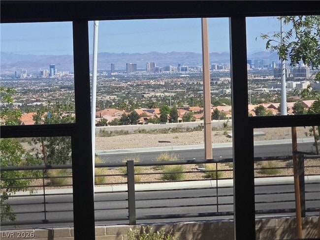 Building Photo - 1420 Song Lark Ln