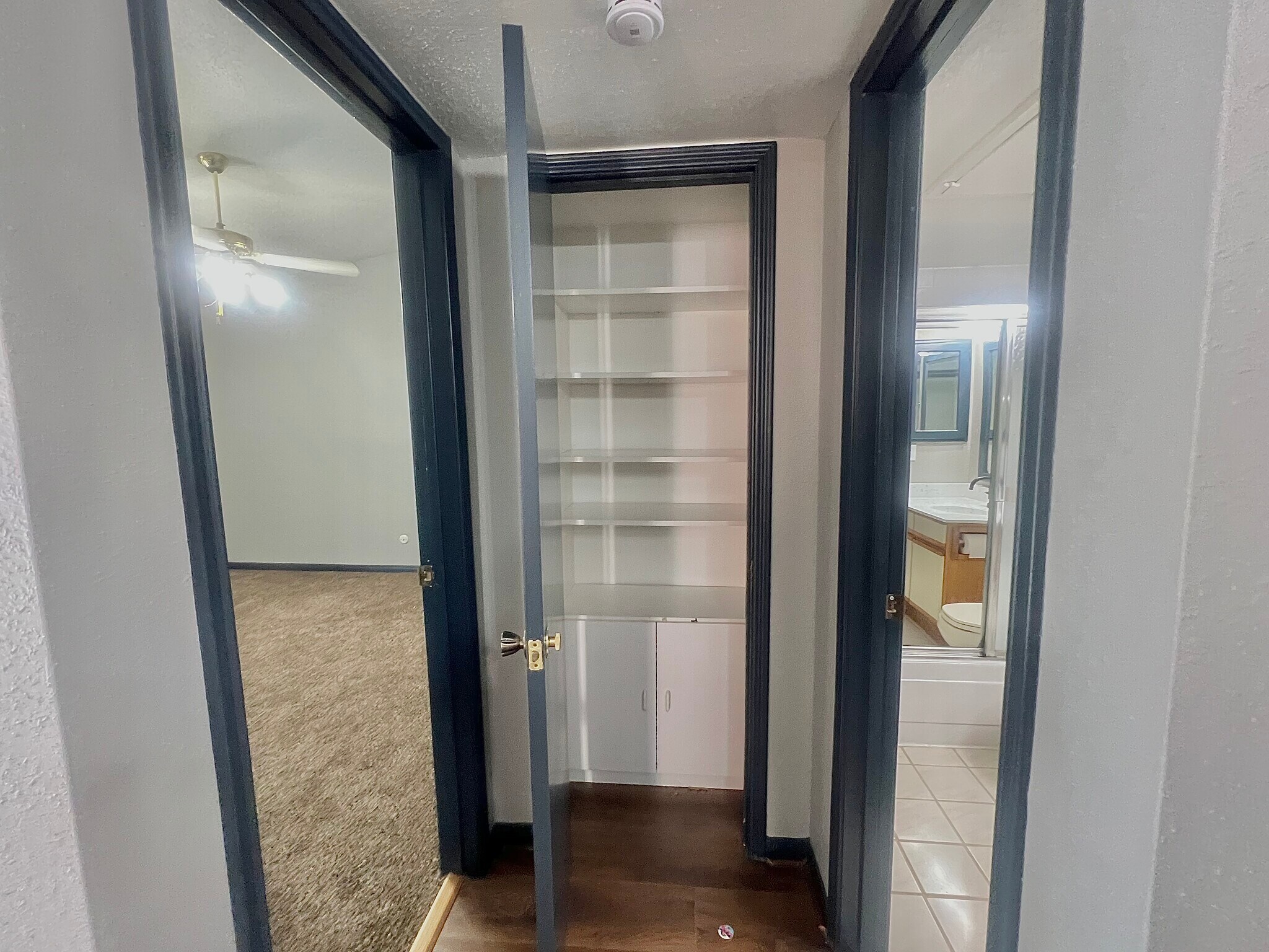 Extra closet space - 9550 Deering Dr