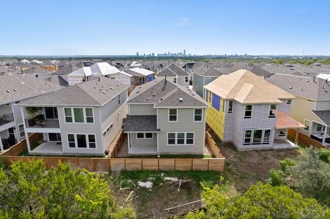 Building Photo - 4712 Plum Peach Bend
