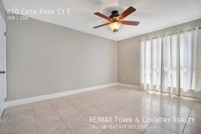 Building Photo - Casa Park Townhome For Rent in Tuscawilla!