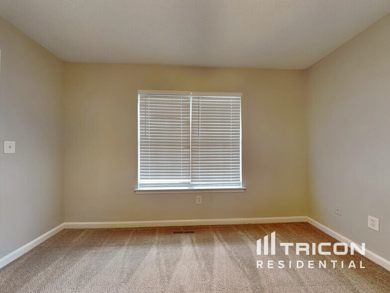 Building Photo - 78 Quail Run