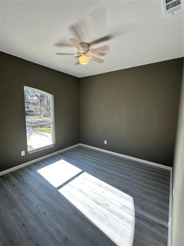 Building Photo - 118 Red Bird Ln