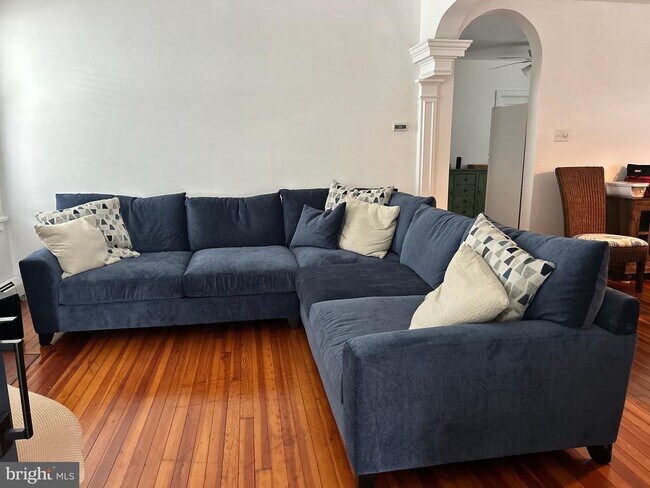 Building Photo - 12 N Swarthmore Ave