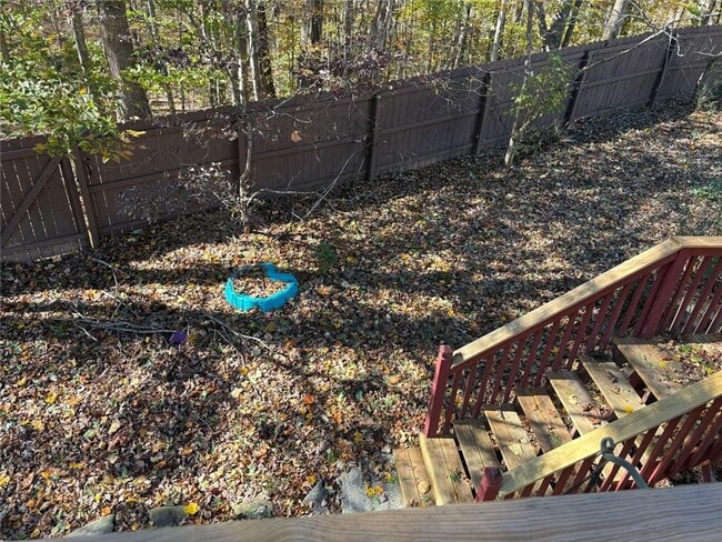 Building Photo - 170 Blue Ridge Dr