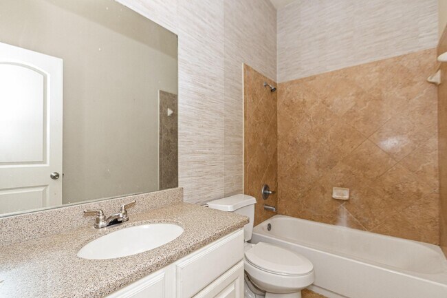 Building Photo - 2943 Fair Chase Dr