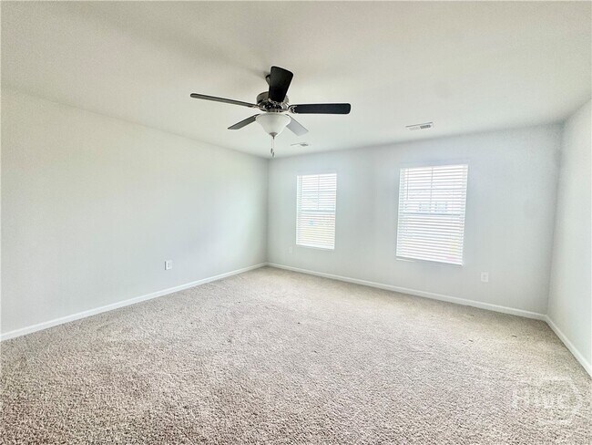 Building Photo - 305 Windmill Dr