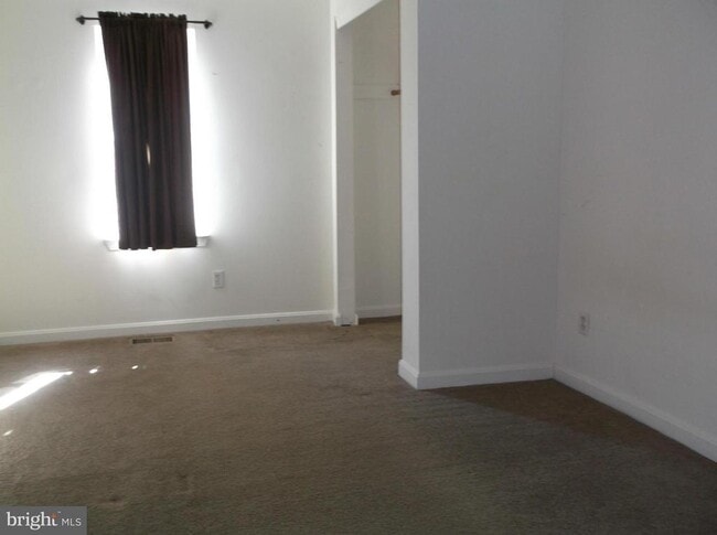 Building Photo - 3848 2nd St