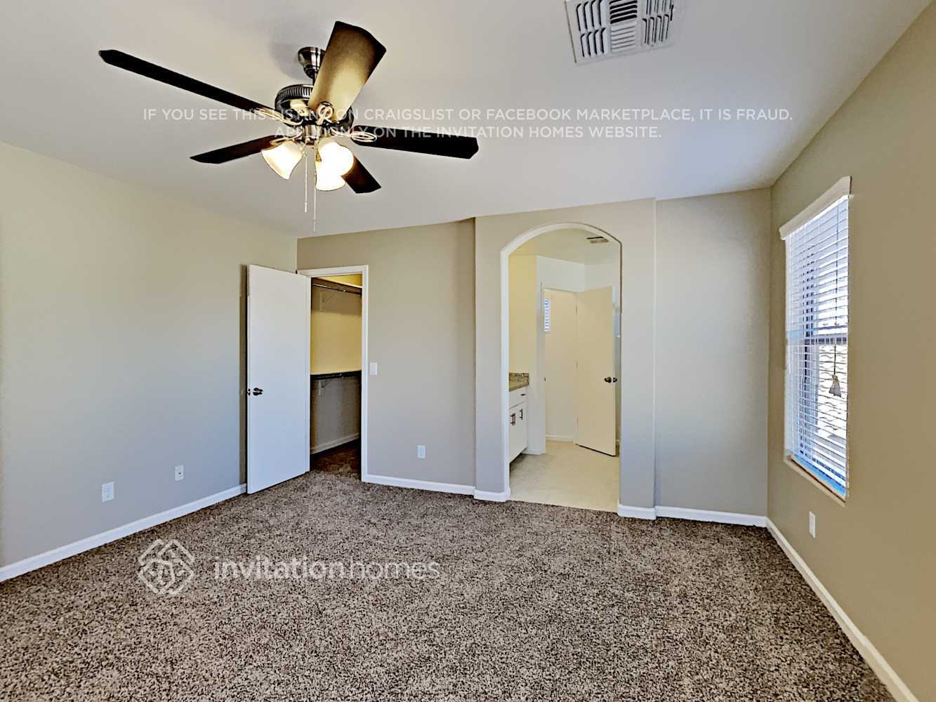 Building Photo - 16152 W Moreland St