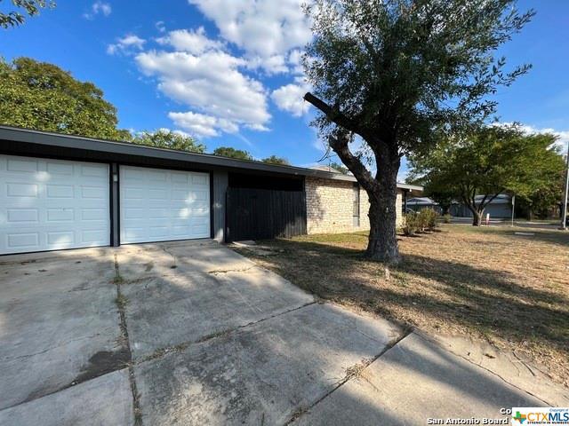 Building Photo - 5003 Prince Valiant Dr