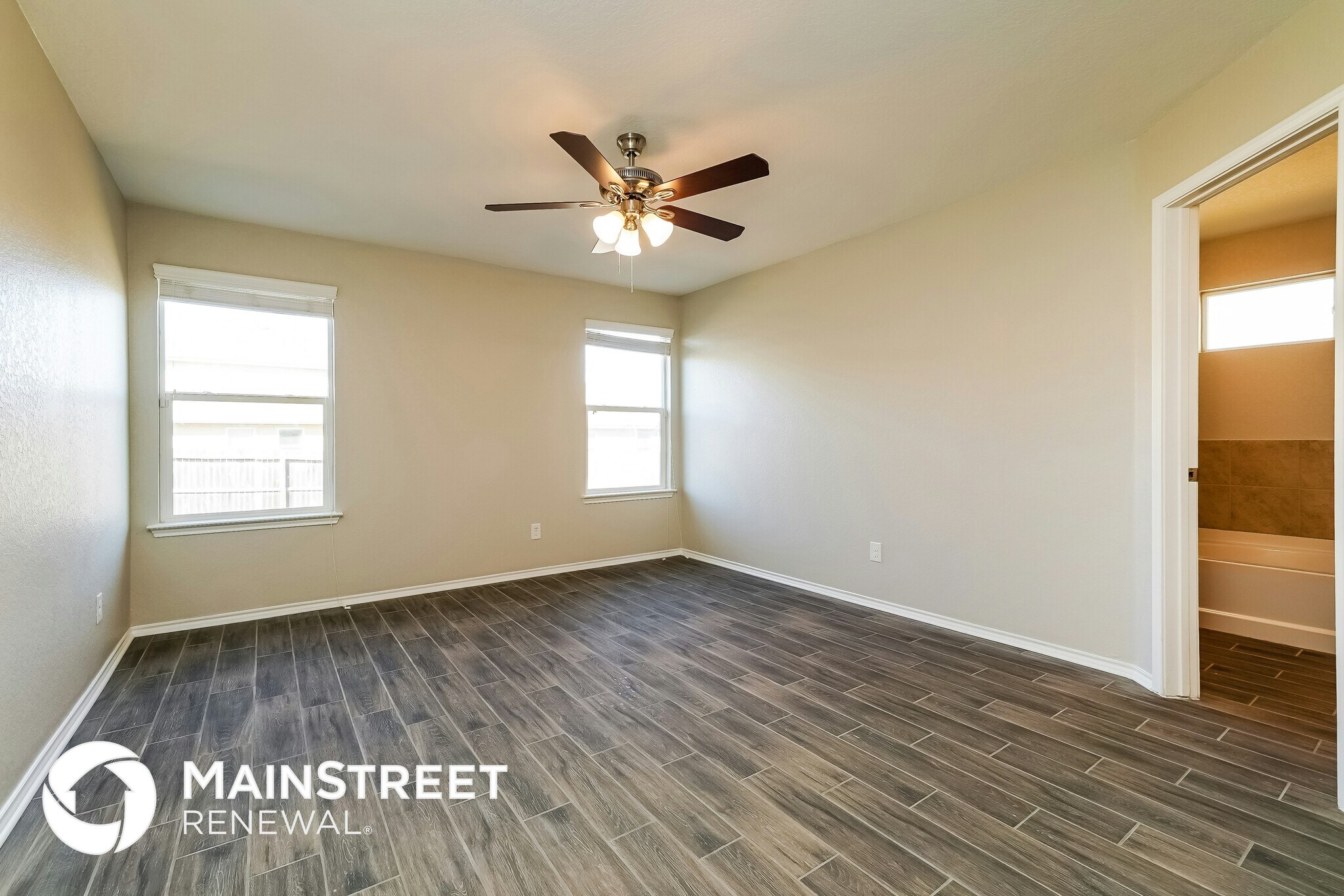 Building Photo - 1723 Aspen Silver