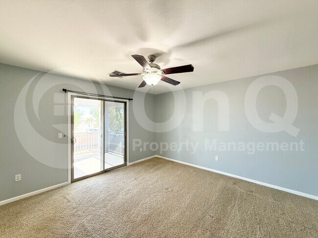 Building Photo - 2348 N Sand Hills Ct