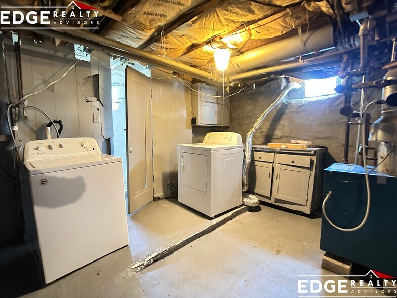 Building Photo - 33 Winship Pl.