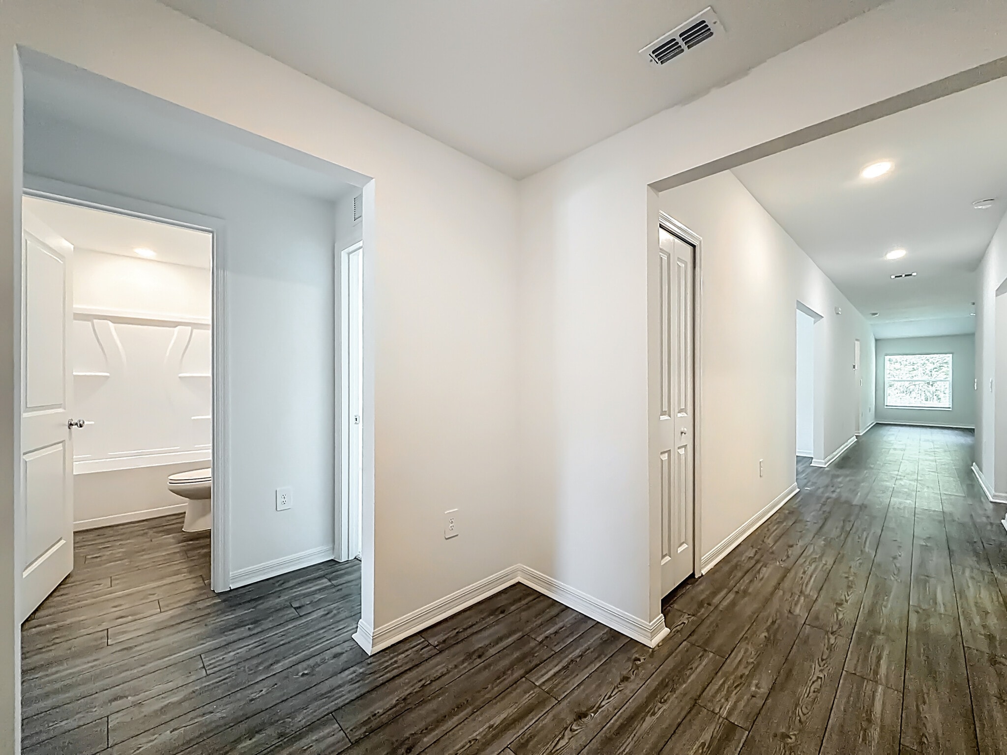 Building Photo - 1352 NW 48th Ter