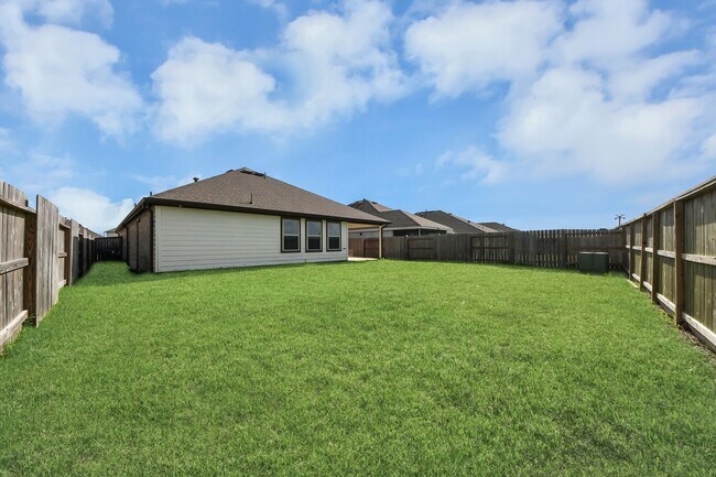 Building Photo - 26631 Castiel Dr