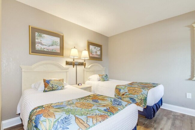 Building Photo - 1700 N Ocean Blvd