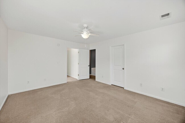 Building Photo - 1458 Roustabout Way