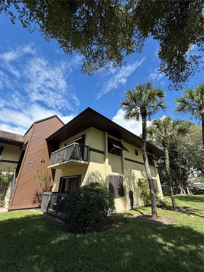 Primary Photo - 7925 SW 86th St