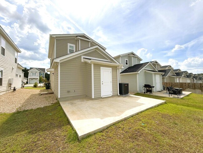 Building Photo - 3734 Meadow Vista Ln.