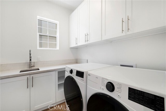 Building Photo - 175 Kingswood