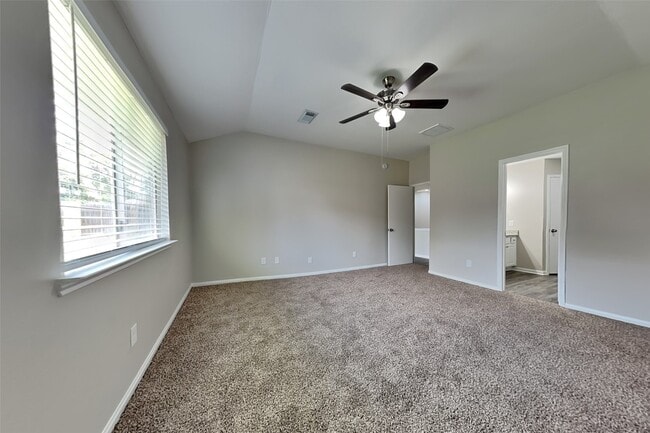 Building Photo - 3318 Noble Hollow Dr