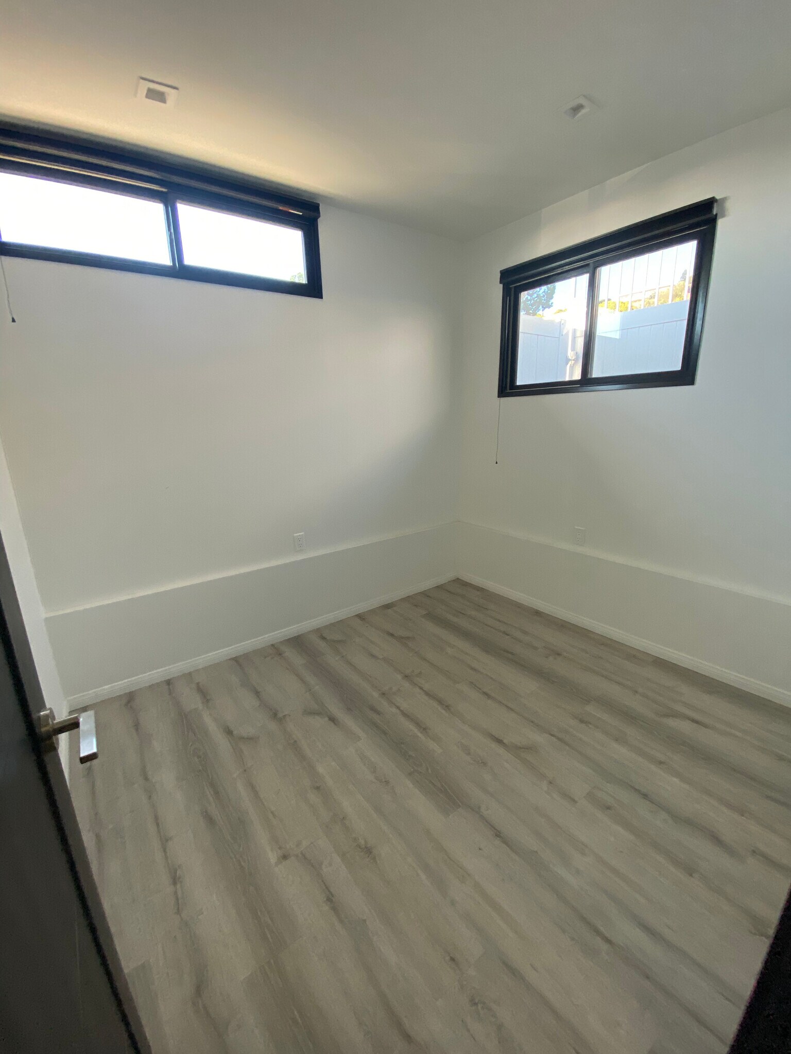 Smaller room - 3426 Gurnard Ave
