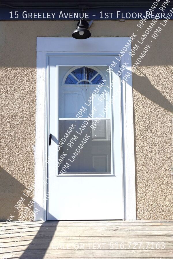 Building Photo - 15 Greeley Ave