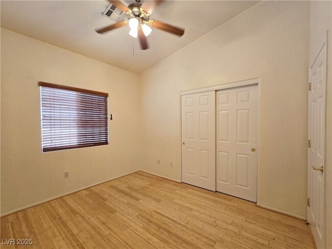 Building Photo - 9726 Tomorrow Ct