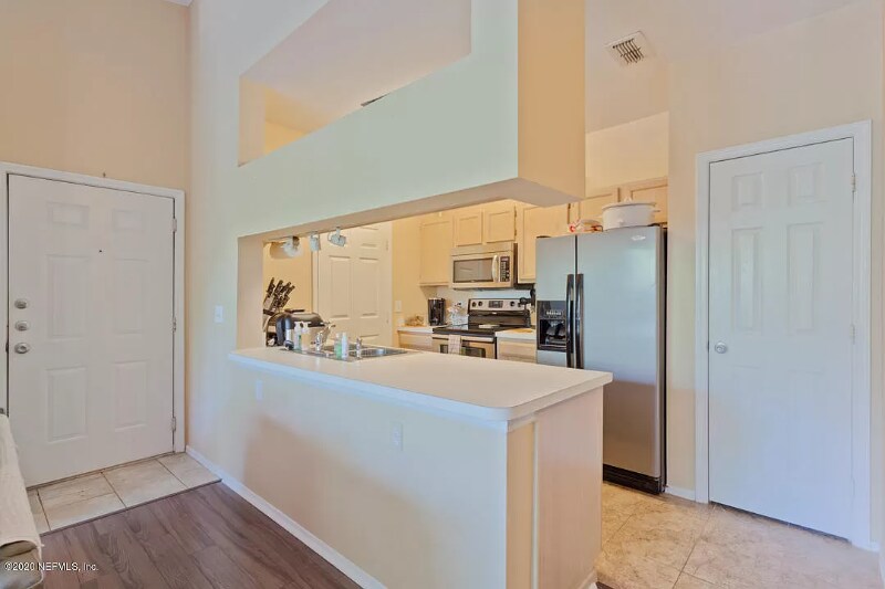 Building Photo - 211 Colima Ct