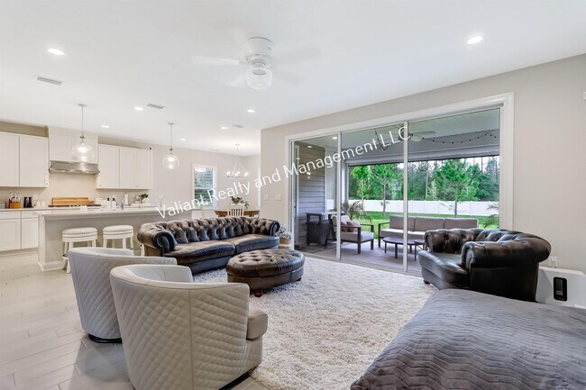 Building Photo - 295 Morning Mist Ln