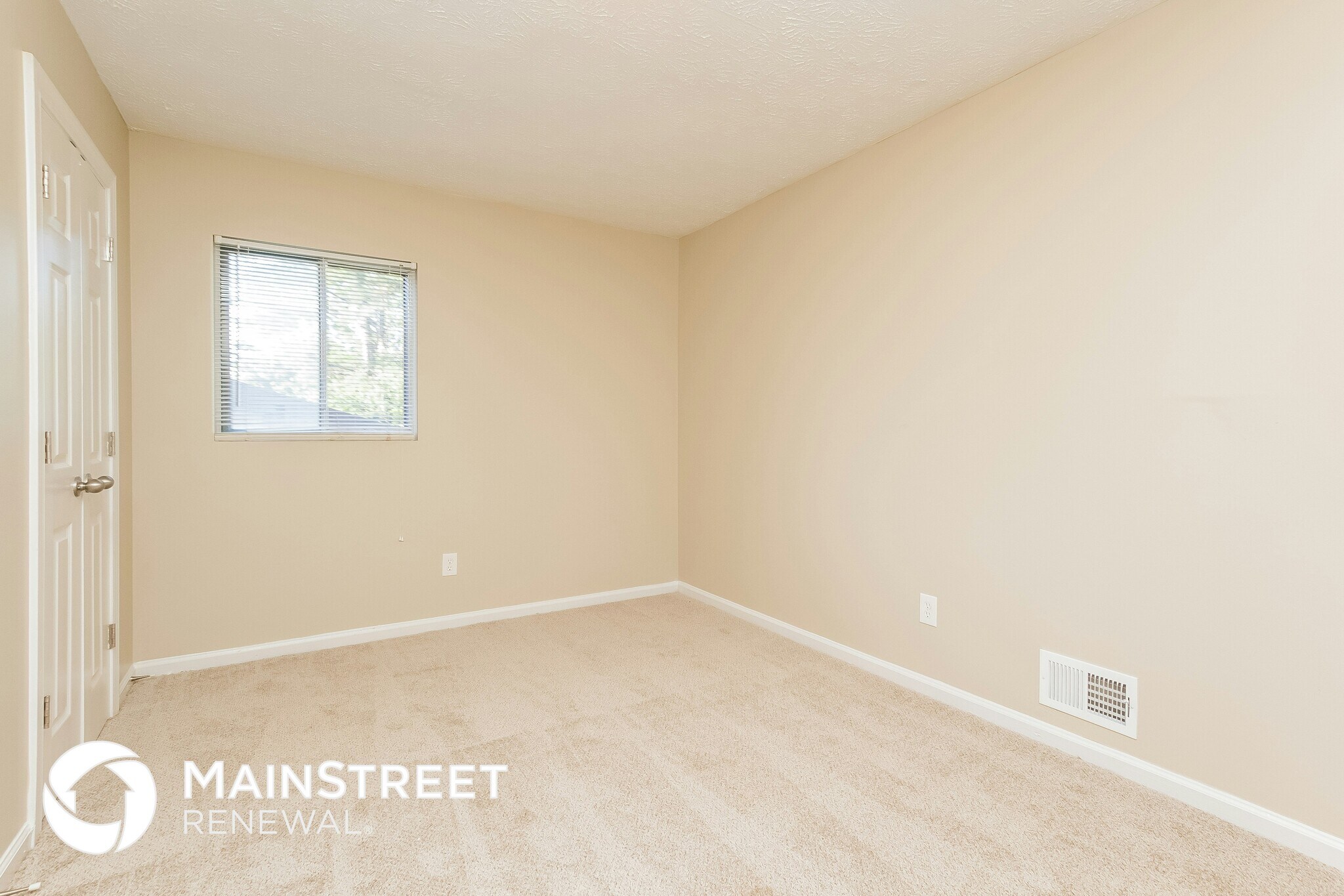 Building Photo - 8191 Dunellen Ln