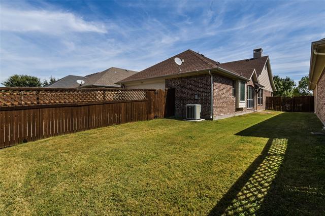 Building Photo - 11839 Westlawn Ln