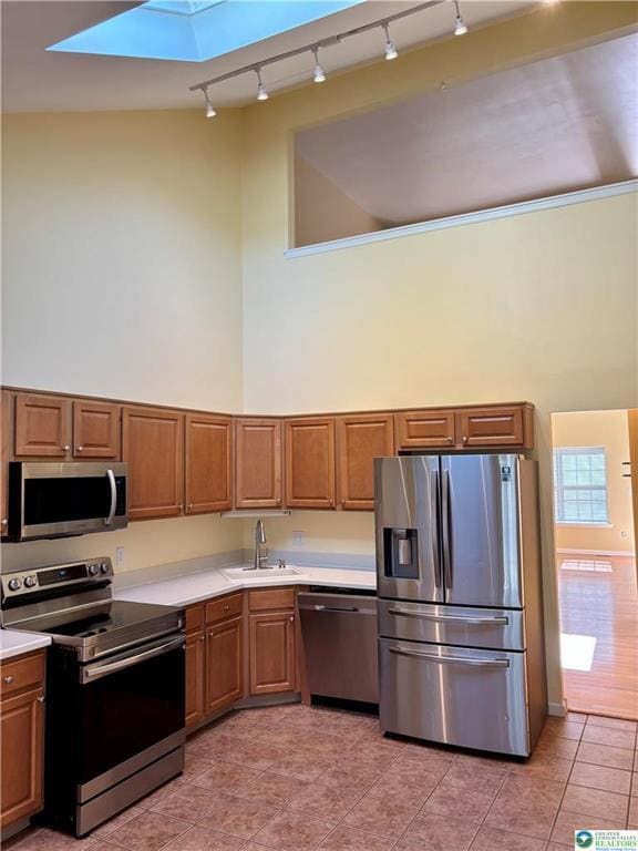 Building Photo - 5551 Stonecroft Ln