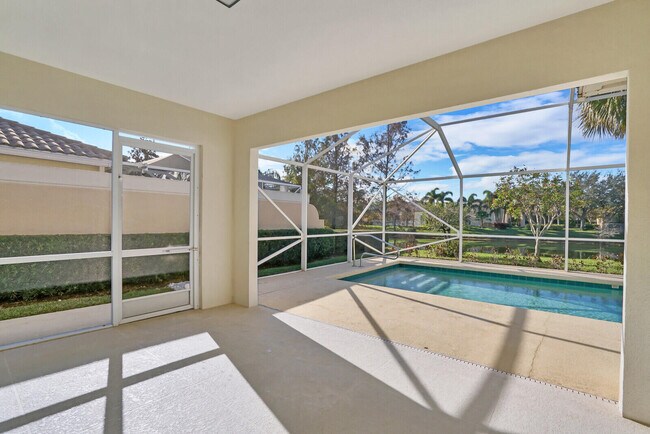 Building Photo - 8128 Montserrat Pl