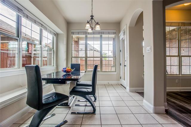 Building Photo - 216 Florence Dr